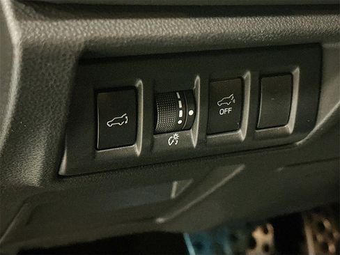 Used 2022 Subaru Outback Wilderness image 9