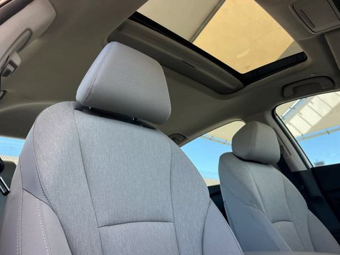 Used 2023 Honda Accord EX image 17