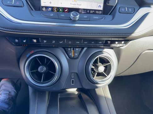 Used 2022 Chevrolet Blazer Premier w/ Enhanced Convenience Package image 22