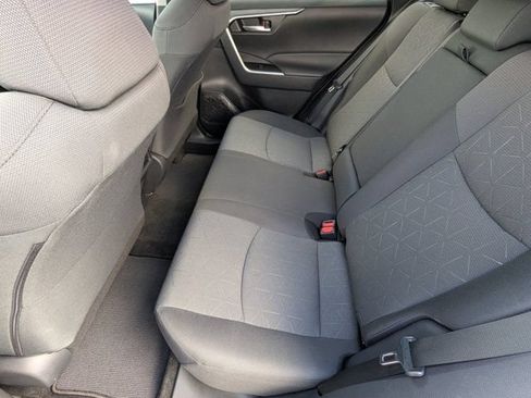 Used 2023 Toyota RAV4 XLE FWD image 17