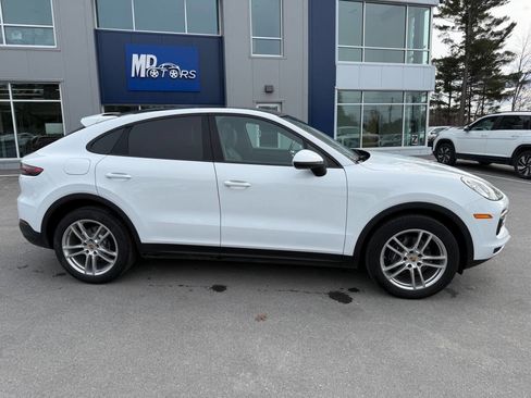 Used 2020 Porsche Cayenne AWD/4WD image 5