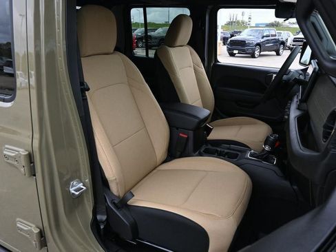 New 2026 Jeep Gladiator Willys image 23