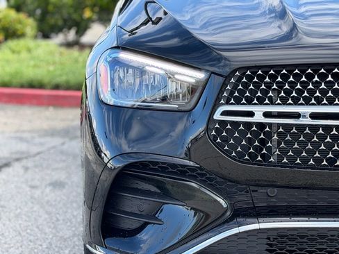 Used 2025 Mercedes-Benz GLE 350 4MATIC image 7