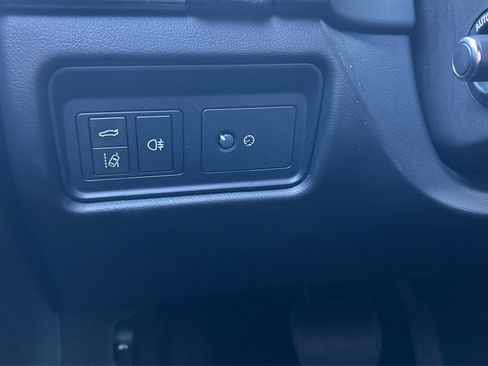 Used 2020 Jaguar F-TYPE Convertible image 32