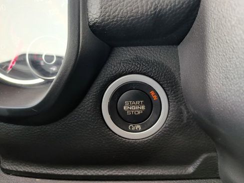 Used 2023 RAM 1500 Big Horn AWD/4WD image 23