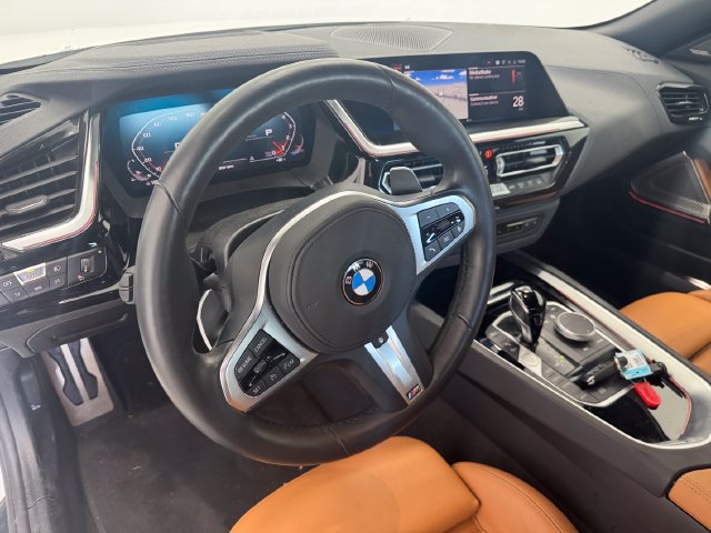 Used 2025 BMW Z4 M40i w/ Premium Package RWD image 40