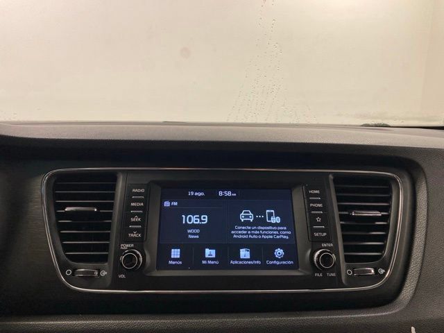 Used 2019 Kia Sedona LX FWD image 11