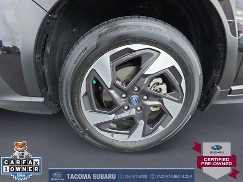 Certified 2025 Subaru Crosstrek 2.5i Limited w/ Crosstrek Mirror Package image 9