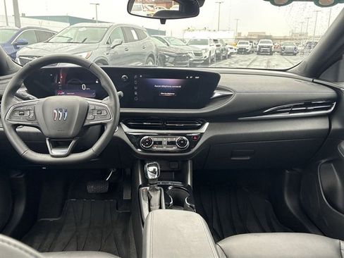 Used 2024 Buick Envista Sport Touring w/ Convenience I Package image 19