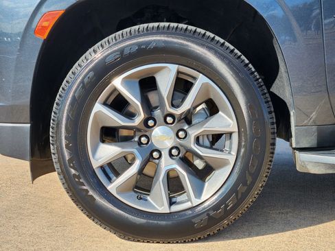 Used 2021 Chevrolet Tahoe LT image 14