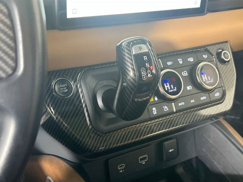 Used 2021 Land Rover Defender 110 X image 17