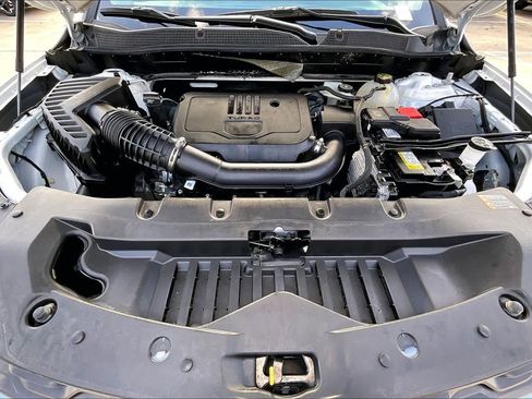 Used 2024 Chevrolet Blazer LT w/ Convenience Package image 8