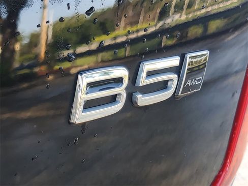 Certified 2023 Volvo XC90 B5 Plus w/ Protection Package Premier image 7