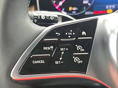 Certified 2026 Mercedes-Benz GLC 300 image 17