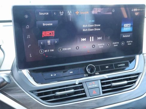 New 2025 Nissan Altima 2.5 SV w/ SV Special Edition Package image 5