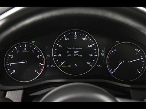 Used 2024 MAZDA CX-90 3.3 Turbo w/ Preferred Plus image 8