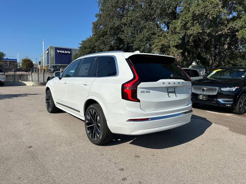 New 2026 Volvo XC90 T8 Plus image 4