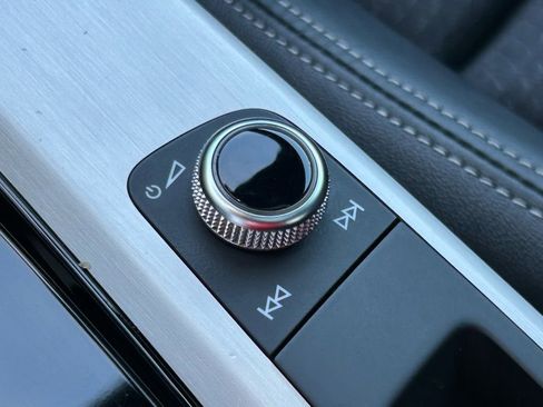 Used 2023 Audi A4 2.0T Premium Plus w/ Premium Plus Package image 34