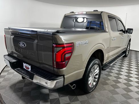 Used 2025 Ford F150 Lariat w/ Equipment Group 501A Mid AWD/4WD image 5