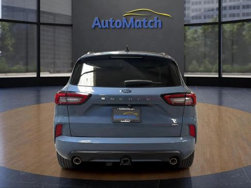 Used 2023 Ford Escape SE w/ PHEV Premium Package image 10