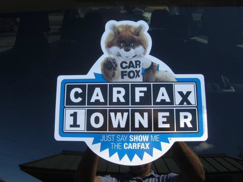 Used 2023 Chrysler Voyager LX FWD image 41