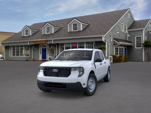 New 2025 Ford Maverick XL w/ Equipment Group 101A AWD/4WD image 2