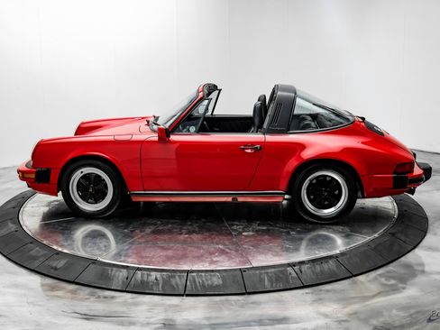 Used 1987 Porsche 911 Carrera image 7