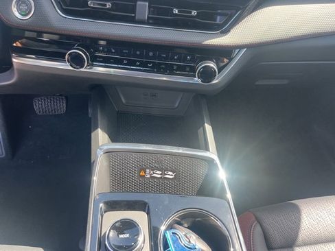 New 2026 Chevrolet Equinox RS w/ Convenience Package III image 31