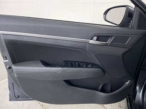 Used 2020 Hyundai Elantra SEL w/ Cargo Package (C1) image 10