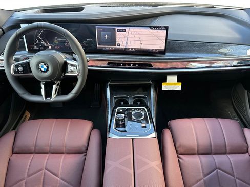 New 2026 BMW 740i xDrive AWD/4WD image 12