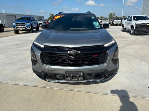 Used 2025 Chevrolet Equinox RS w/ Convenience Package III FWD image 7