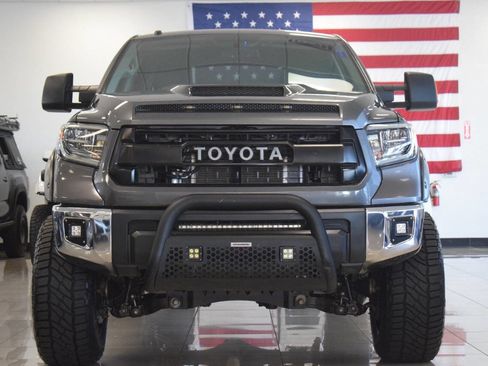 Used 2016 Toyota Tundra SR5 w/ TRD Off Road Package AWD/4WD image 7