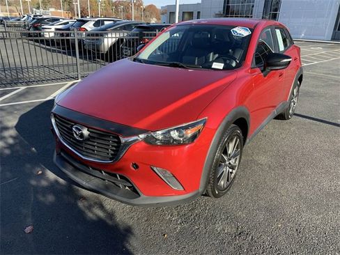 Used 2017 MAZDA CX-3 Touring w/ Premium Package image 4