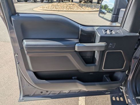 Used 2018 Ford F150 Raptor w/ Equipment Group 802A Luxury AWD/4WD image 15