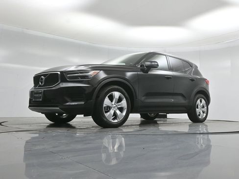 Used 2022 Volvo XC40 T5 Momentum AWD/4WD image 42