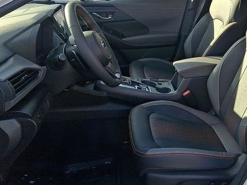 Used 2025 Subaru Crosstrek 2.5i Limited AWD/4WD image 10