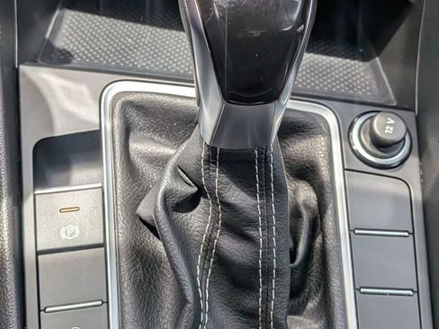 Used 2025 Volkswagen Jetta S FWD image 17