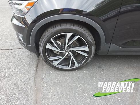 Used 2022 Volvo XC40 T5 R-Design w/ Advanced Package AWD/4WD image 19