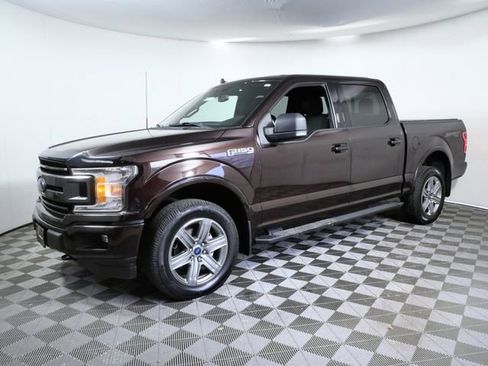 Used 2019 Ford F150 XLT w/ Equipment Group 302A Luxury AWD/4WD image 5