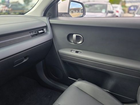 Certified 2025 Hyundai Ioniq 5 SEL image 26
