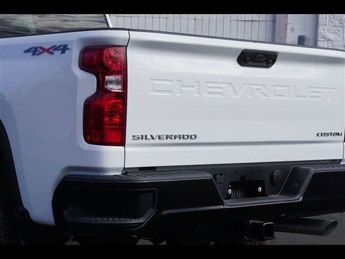 New 2026 Chevrolet Silverado 2500 Custom w/ Custom Convenience Package image 23