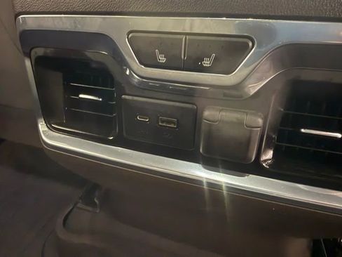 Used 2020 GMC Sierra 1500 SLT w/ SLT Premium Plus Package image 13
