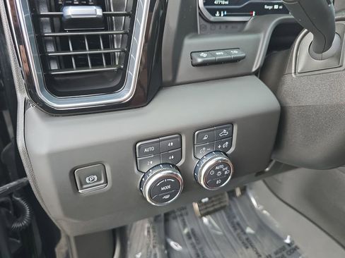 Certified 2024 GMC Sierra 3500 Denali Ultimate image 20