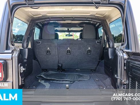 Used 2021 Jeep Wrangler Unlimited Sahara image 24