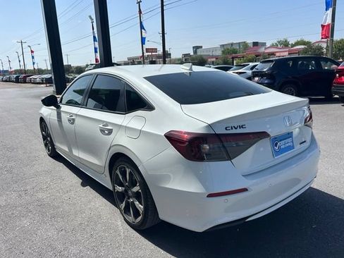 Used 2026 Honda Civic Sport image 5