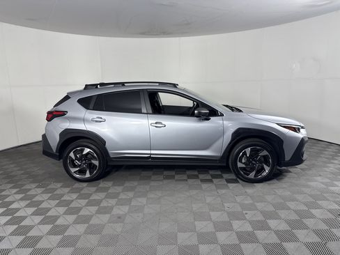 Used 2025 Subaru Crosstrek 2.5i Limited w/ Crosstrek Mirror Package image 3