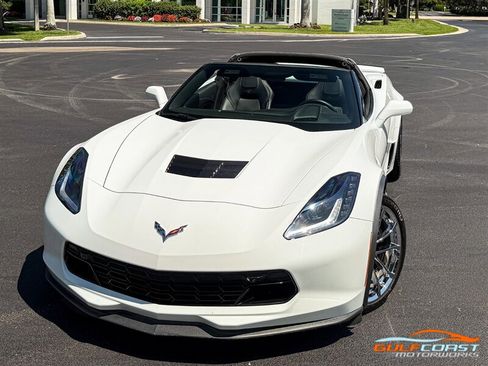 Used 2018 Chevrolet Corvette Grand Sport RWD image 9