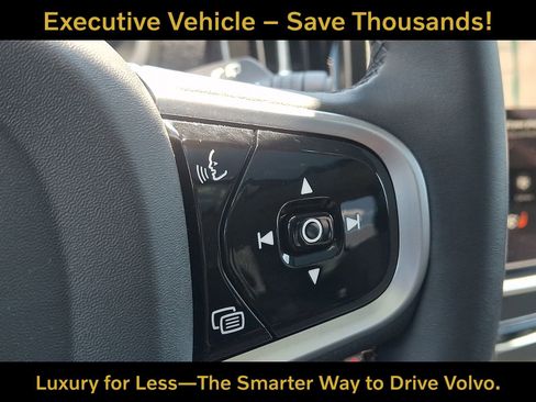 Certified 2026 Volvo XC90 B6 Plus w/ Protection Package Premier AWD/4WD image 23