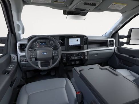 New 2026 Ford F350 XL w/ XL Off-Road Package AWD/4WD image 8