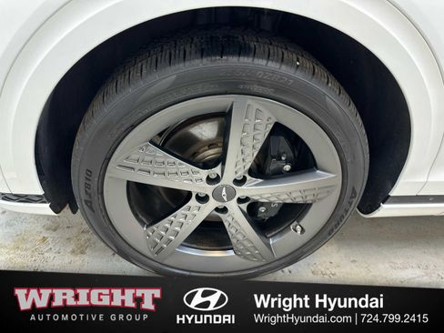 Used 2024 Genesis GV70 3.5T Sport w/ Sport Prestige Package AWD/4WD image 8